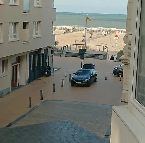 Studio Direct Aan Het Hoofdstrand Van - Naast Casino * Ostende